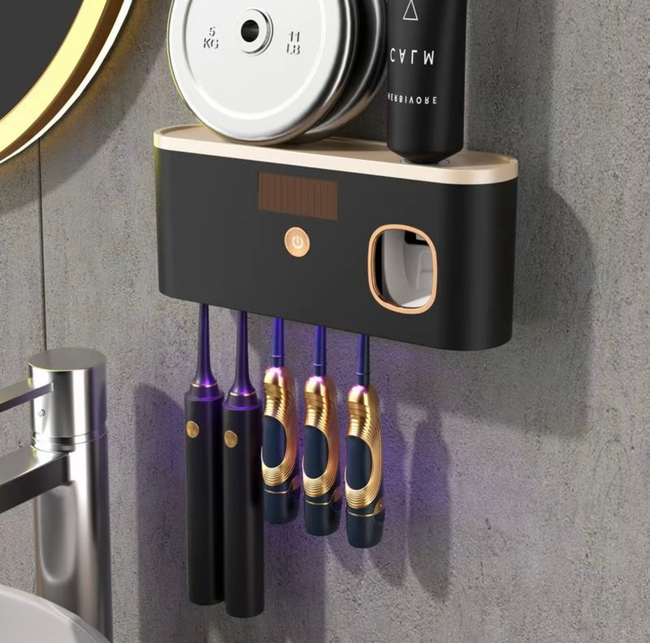 Sterilizzatore UV Spazzolini 4 in 1 – Porta Spazzolini da Parete con Dispenser Dentifricio, Ricarica USB, Installazione Senza Fori
